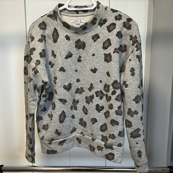 O’NEILL Leopard Print Sweater - Picture 1 of 4